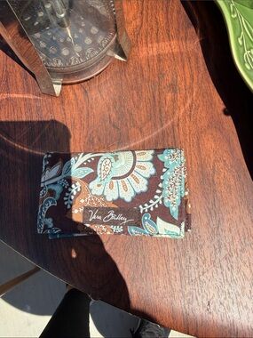 Vera Bradley Brown & Teal Paisley Card Holder